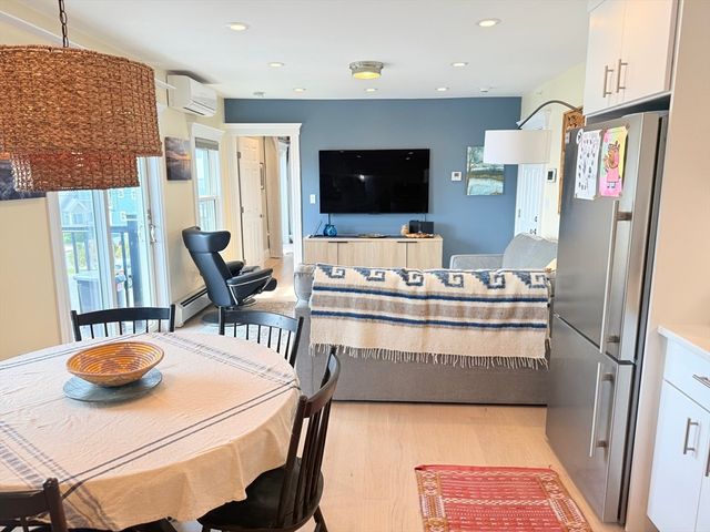600 Shirley St 7, Winthrop, MA 02152