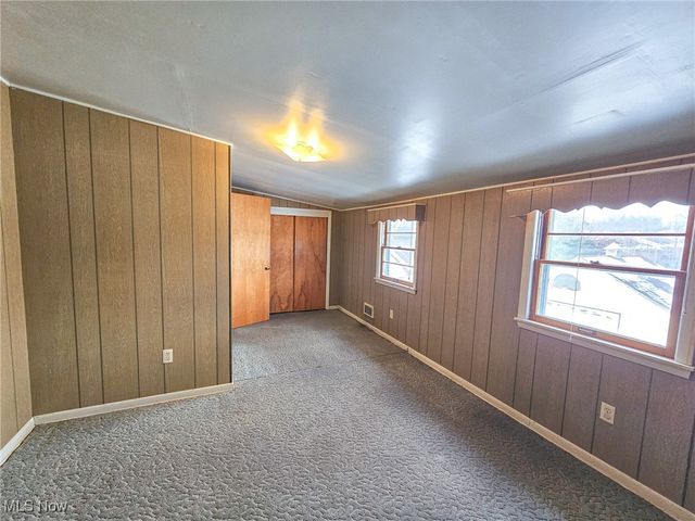 460 Devitt Avenue, Campbell, OH 44405