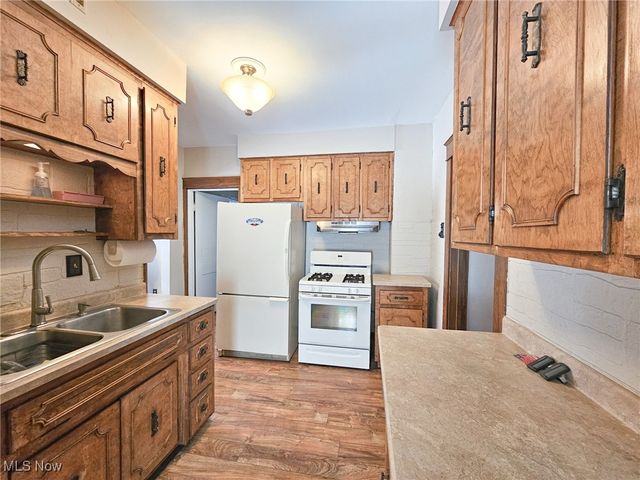 460 Devitt Avenue, Campbell, OH 44405