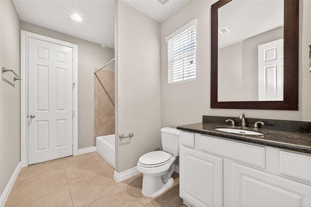 8810 Lakeshore Bend Drive, Houston, TX 77080