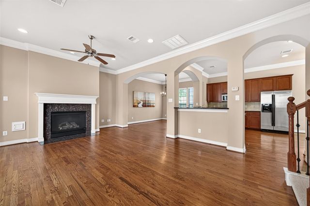 8810 Lakeshore Bend Drive, Houston, TX 77080