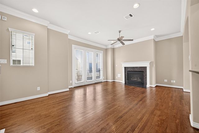 8810 Lakeshore Bend Drive, Houston, TX 77080