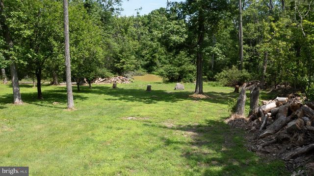 2160 CALIFORNIA RD, Richlandtown, PA 18955