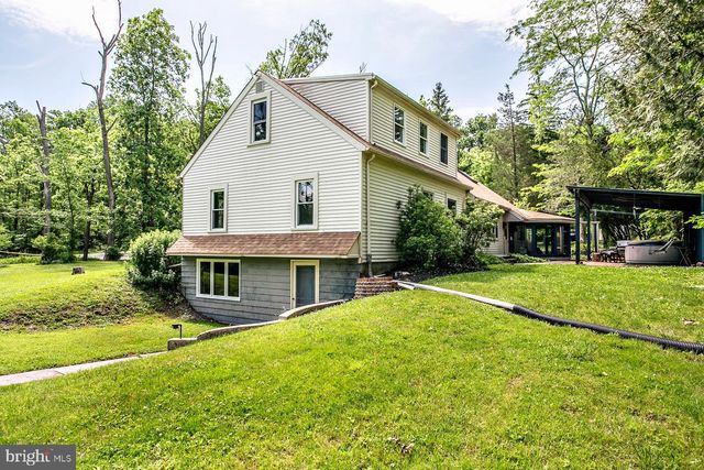 2160 CALIFORNIA RD, Richlandtown, PA 18955