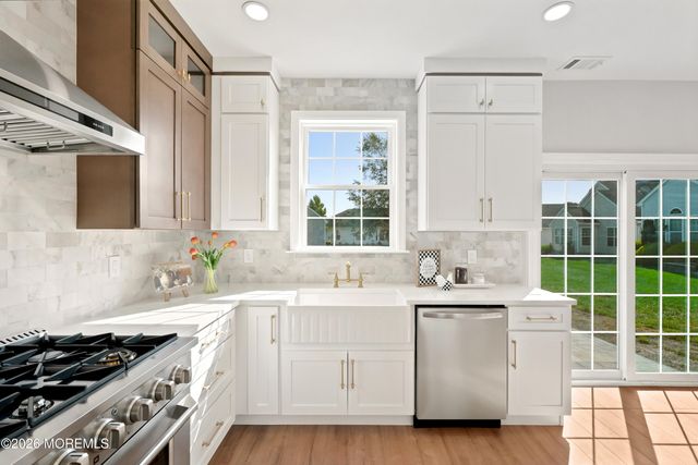 63 Marlow Drive, Jackson, NJ 08527