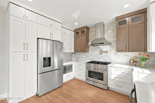 63 Marlow Drive, Jackson, NJ 08527