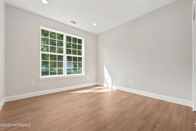 63 Marlow Drive, Jackson, NJ 08527