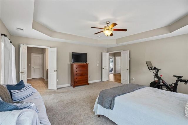 4275 Hunters Walk Way, Cumming, GA 30028