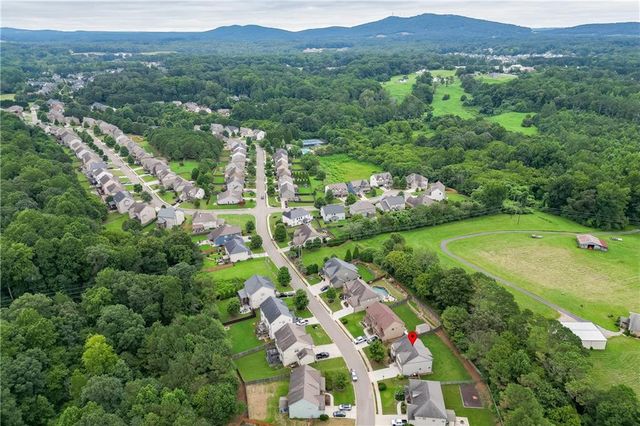4275 Hunters Walk Way, Cumming, GA 30028