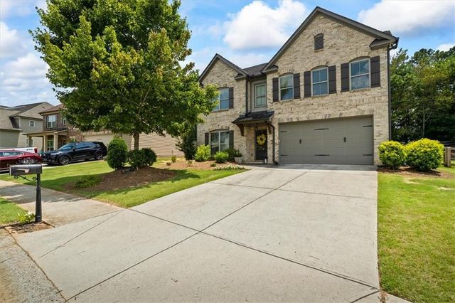 4275 Hunters Walk Way, Cumming, GA 30028
