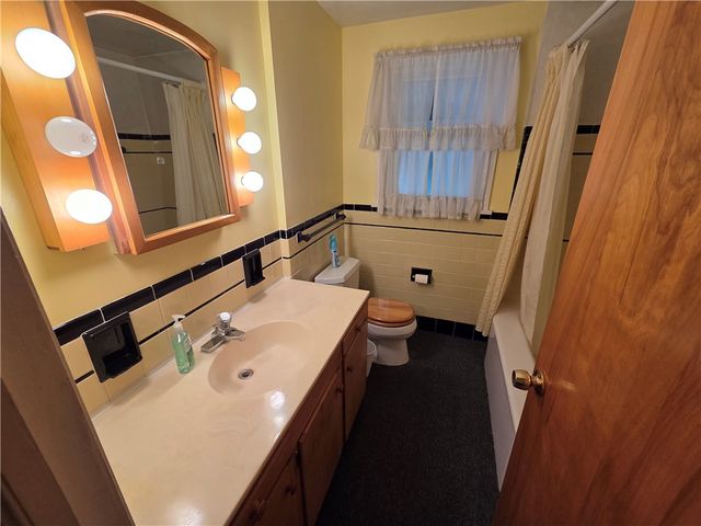 103 Lynette Drive, Greece, NY 14616