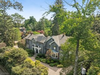 6 Lynwood Way, West Orange Twp., NJ 07052