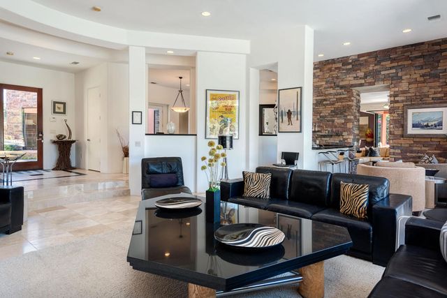 50055 Via Puente, La Quinta, CA 92253