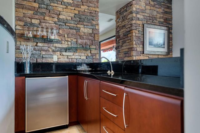 50055 Via Puente, La Quinta, CA 92253