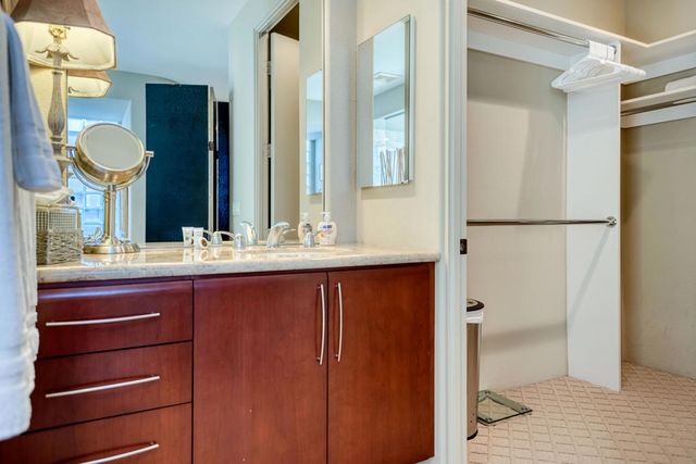 50055 Via Puente, La Quinta, CA 92253