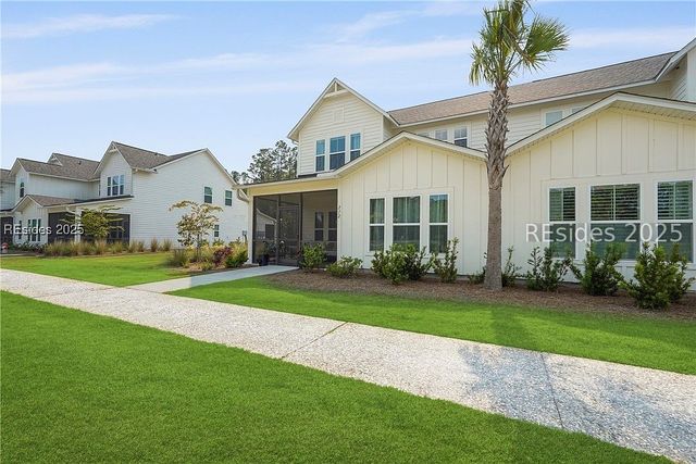 272 Bleecker St S, Bluffton, SC 29910