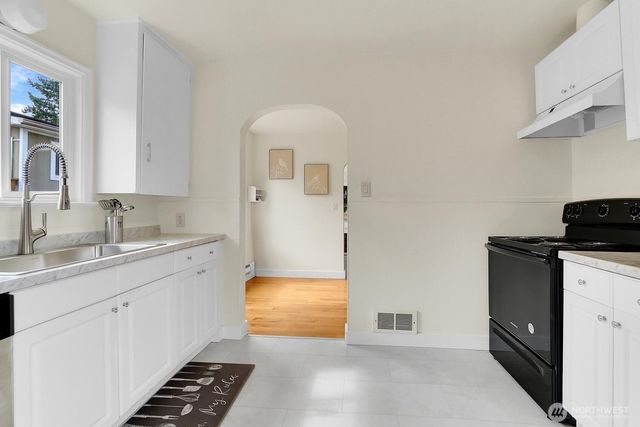 6611 Commercial Avenue #3, Everett, WA 98203