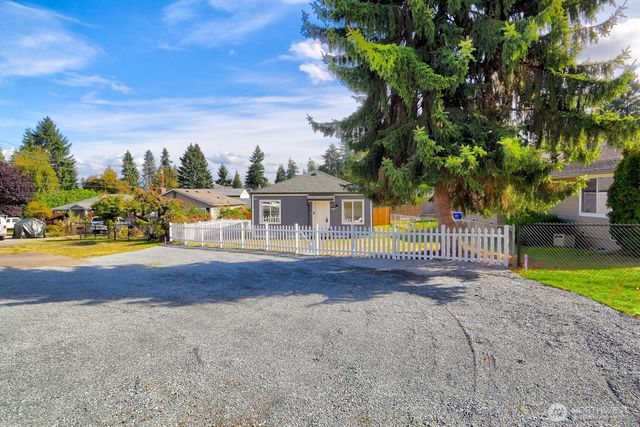 6611 Commercial Avenue #3, Everett, WA 98203