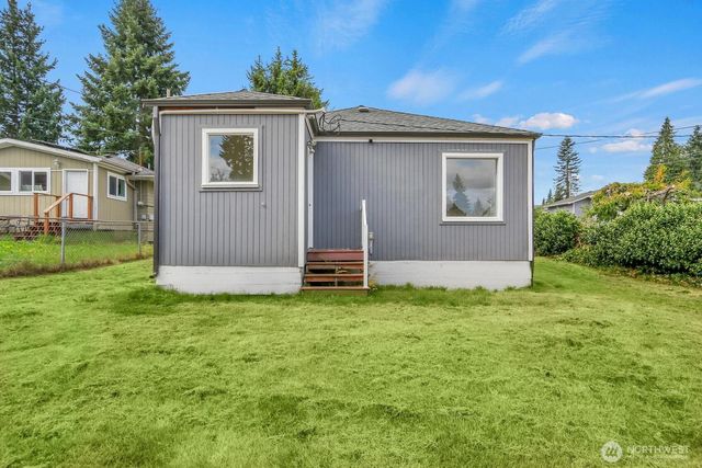 6611 Commercial Avenue #3, Everett, WA 98203