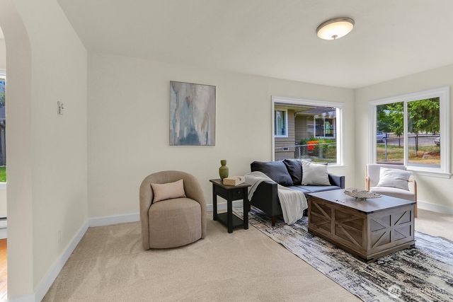 6611 Commercial Avenue #3, Everett, WA 98203