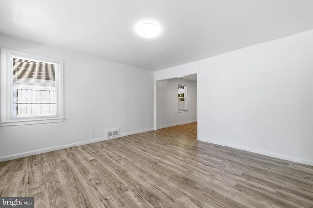 1118 ALLISON DR, Rockville, MD 20851