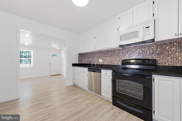 1118 ALLISON DR, Rockville, MD 20851