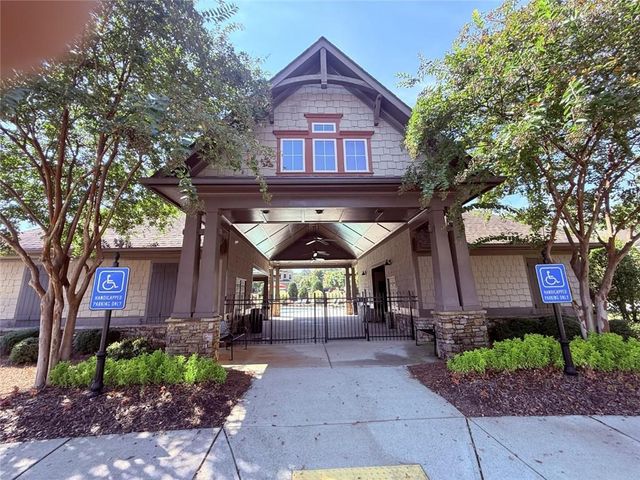 5085 Breezewood Circle, Alpharetta, GA 30004
