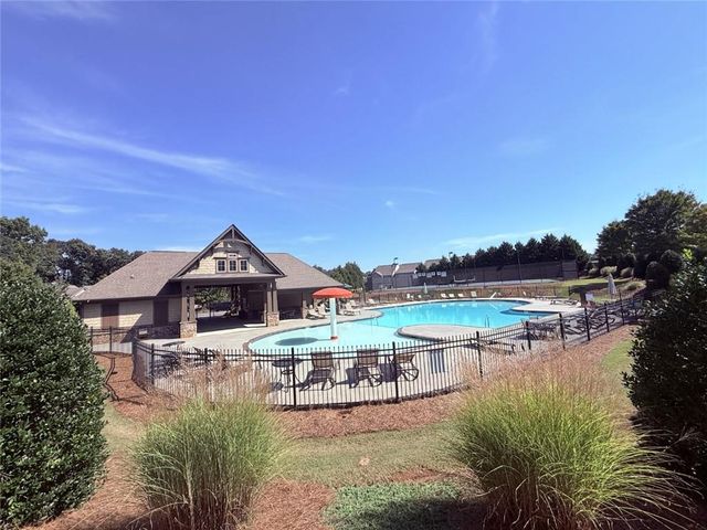 5085 Breezewood Circle, Alpharetta, GA 30004