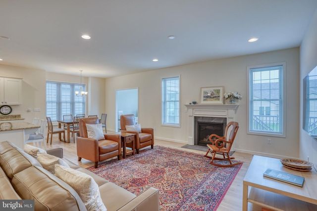 814 SUMMER BREEZE PATH, Cochranville, PA 19330