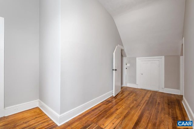 811 WESTOVER DR, Staunton, VA 24401