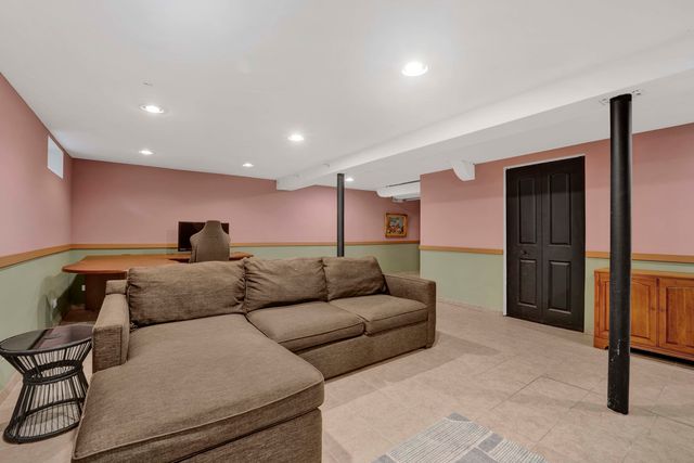 728 Grant Street, Downers Grove, IL 60515