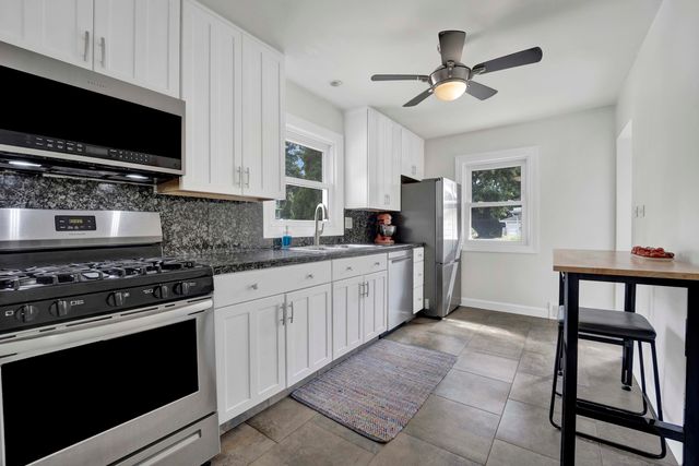 728 Grant Street, Downers Grove, IL 60515