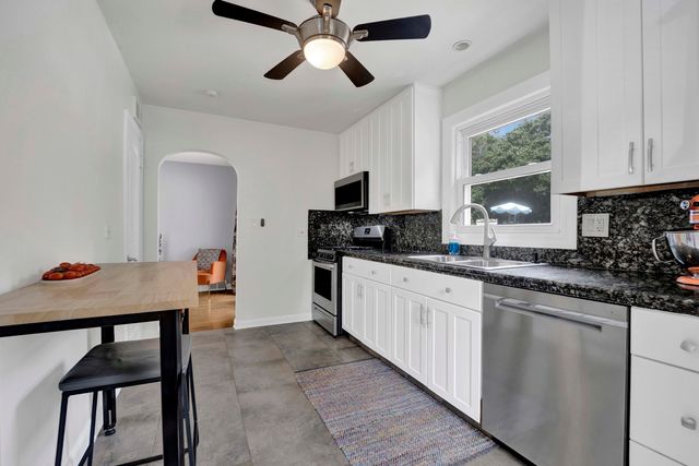 728 Grant Street, Downers Grove, IL 60515