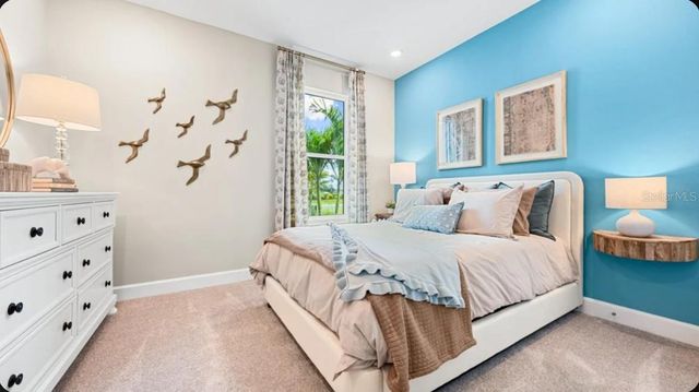 7519 MOONBEAM AVENUE, Sarasota, FL 34241