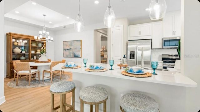 7519 MOONBEAM AVENUE, Sarasota, FL 34241