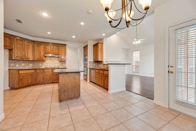3104 Angus Drive, Plano, TX 75025