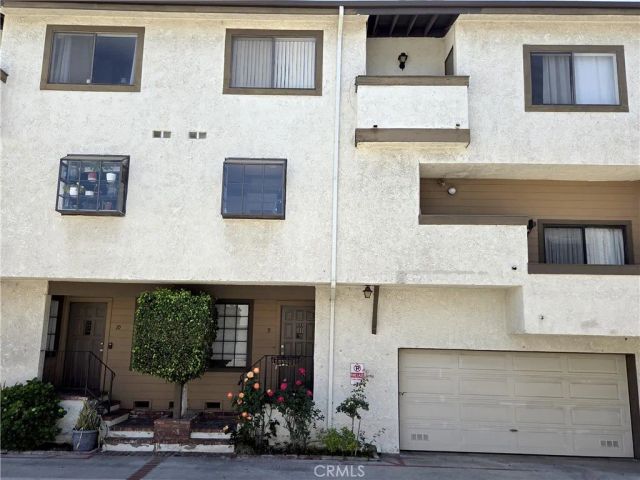 7650 Topanga Canyon, Canoga Park, CA 91304