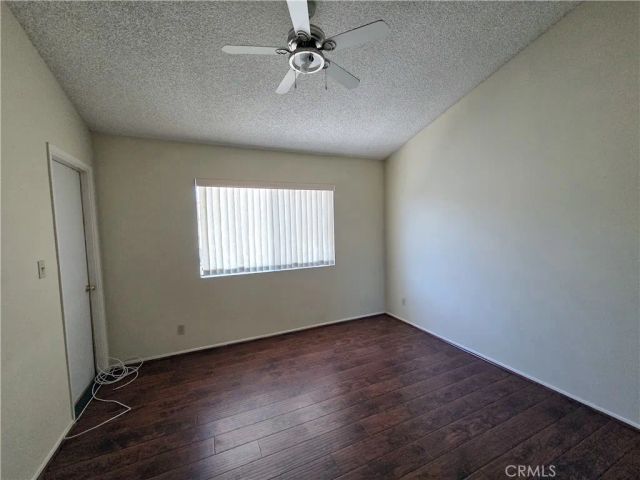 7650 Topanga Canyon, Canoga Park, CA 91304