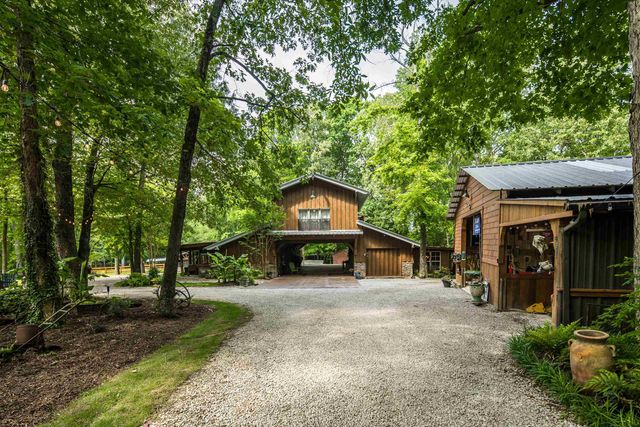 1940 NUCKOLLS RD, Rossville, TN 38066