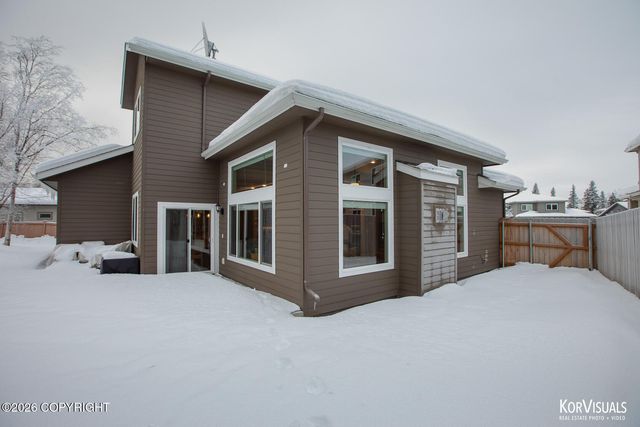 10545 Vancouver Circle, Anchorage, AK 99515