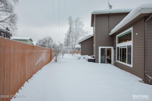 10545 Vancouver Circle, Anchorage, AK 99515