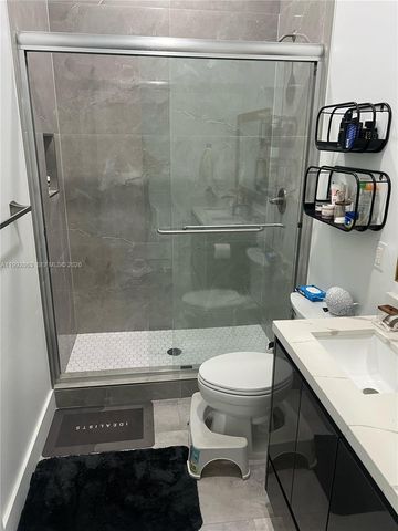 2342 Mckinley St 3, Hollywood, FL 33020