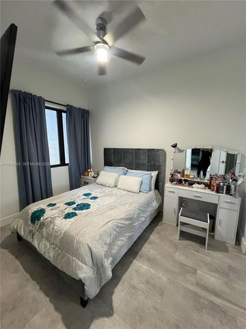 2342 Mckinley St 3, Hollywood, FL 33020