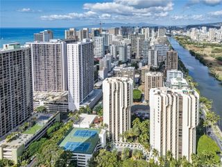 300 Wai Nani Way II914, Honolulu, HI 96815