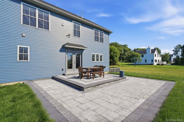 112 Pine Grove Road, Middletown, NY 10940