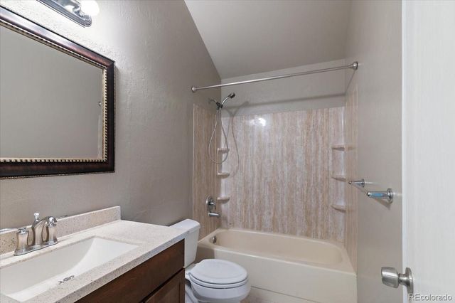 6848 Ravencrest Drive, Colorado Springs, CO 80919