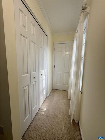 1036 HUNTWOOD LN, Charlottesville, VA 22901