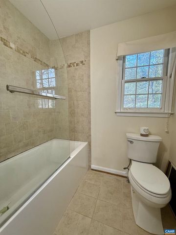 1036 HUNTWOOD LN, Charlottesville, VA 22901