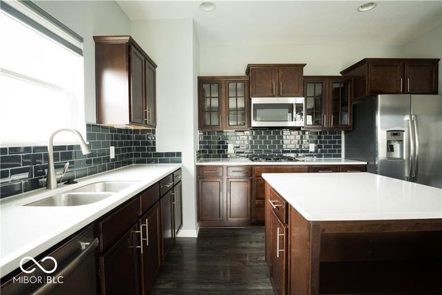 15665 Eastpark Drive, Noblesville, IN 46060