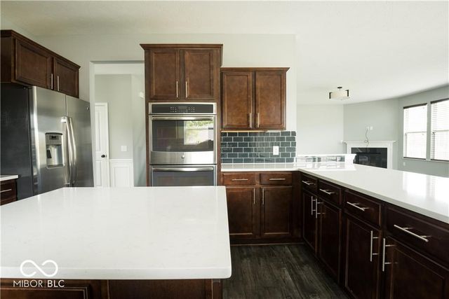15665 Eastpark Drive, Noblesville, IN 46060
